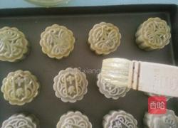伍仁月饼（16个 每个 50g）的做法图解12