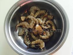 糯米要泡多久才可以做糯米丸子 MjUwX2MxXzA