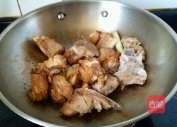 东北排骨炖豆角的做法图解8