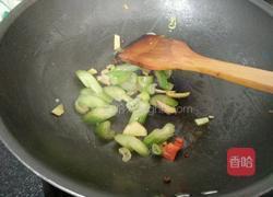 芹菜炒猪肝的做法图解4