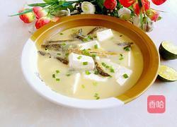 炖豆腐汤的家常做法 MjUwX2MyOjEvM15yYjI6MS84XzE4MA