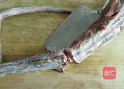 番茄牛尾汤的做法图解1