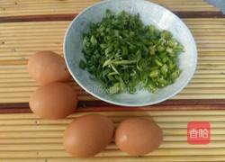 鸡蛋炒辣椒的做法图解1