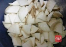 杏鲍菇炒红萝卜的做法图解3