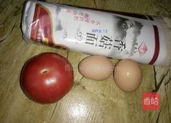 番茄鸡蛋炒面的做法图解1