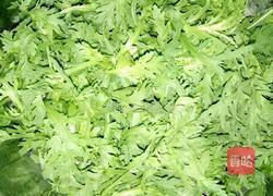 凉拌茼蒿叶的做法图解2