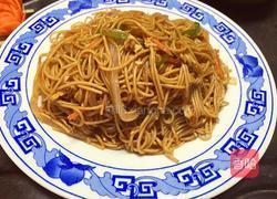 素菜炒面的做法图解1