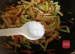 芹菜炒香干的做法图解8