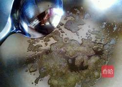 炒糖色的做法图解4