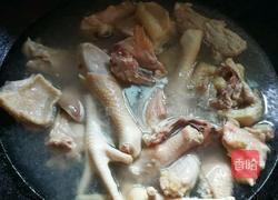 姬松茸鸡汤的做法图解3