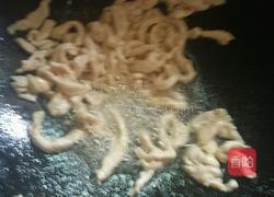 绿豆芽炒鸡肉的做法图解5