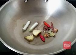 黄豆红烧肉的做法图解4