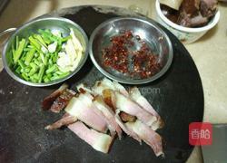 红烧腊肉的做法图解4