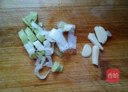 青椒炒肉的做法图解4