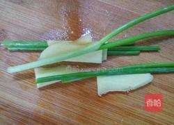 野生鲫鱼豆腐汤的做法图解2