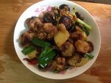香菇土豆焖鸡块