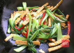 油豆腐炒青菜的做法图解8