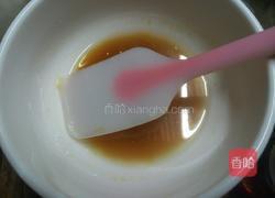 ＃月饼＃白芝麻广式月饼的做法图解1