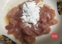 土豆炒猪肉的做法图解2