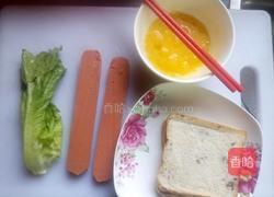 鸡蛋三明治的做法图解2