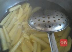 炸薯条的做法图解2