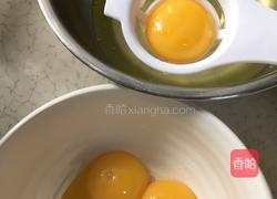 电饭锅蛋糕的做法图解1