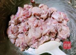 川味仔姜鲜椒兔肉的做法图解2