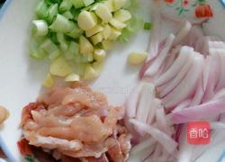 豆角焖面的做法图解2