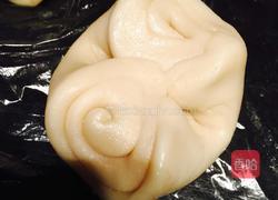 玫瑰豆沙蛋黄酥的做法图解11