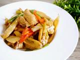 嫩姜炒鸡块