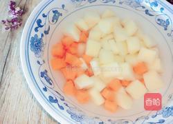 土豆香肠焖饭的做法图解3