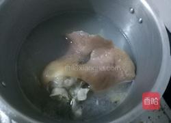 白灼猪手的做法图解4