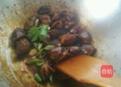 土豆炖鸡胗的做法图解3