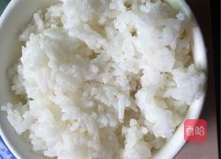 酱油拌饭的做法图解1