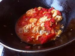 番茄炒鸡蛋盖饭怎么制作 MjUwX2MxXzA