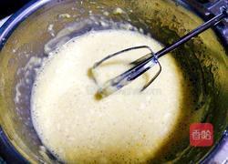 鸡蛋面粉饼的做法图解3
