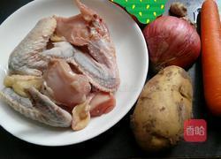 咖喱鸡翅土豆的做法图解1