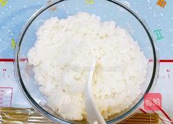 三角饭团的做法图解1