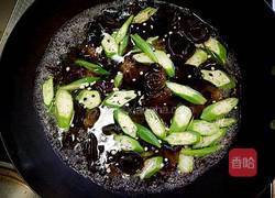 蒜蓉肉末烧秋葵木耳的做法图解5