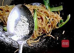 素炒面的做法图解13