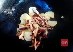 香菇土豆片的做法图解4