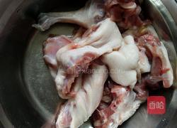 四川酸萝卜老鸭汤的做法图解1