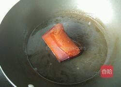 秋葵炒腊肉的做法图解1