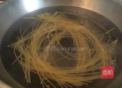 奶油意大利面的做法图解2