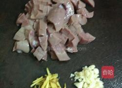 芹菜炒腰花的做法图解5