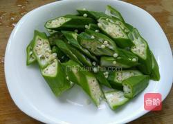 秋葵炒腊肉的做法图解3