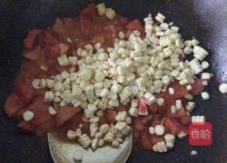 西红柿炒玉米的做法图解3