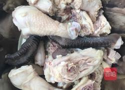 莲子鸡汤的做法图解3