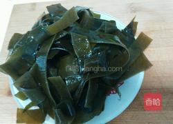 红烧肉炖海带的做法图解1