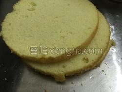 怎么抹蛋糕的夹心奶油 MjUwX2MxXzA